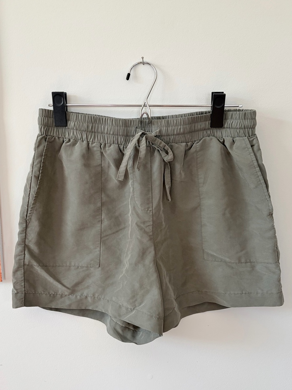 Kenneth Cole Olive Drawstring Shorts